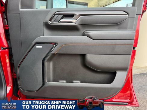 Used 2025 GMC Sierra 3500 AT4 w/ AT4 Premium Plus Package image 29