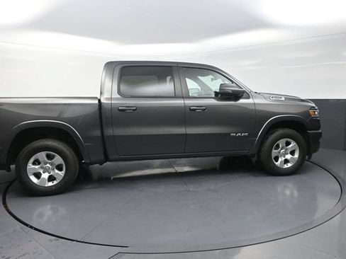 Used 2025 RAM 1500 Big Horn AWD/4WD image 11