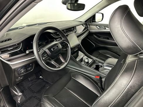 Used 2023 Jeep Grand Cherokee 4WD 4xe image 22