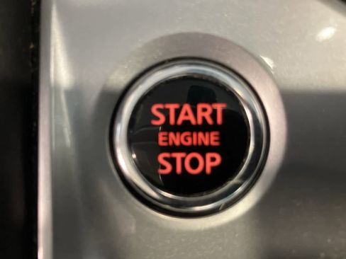 Used 2023 Nissan Altima 2.5 SV image 17