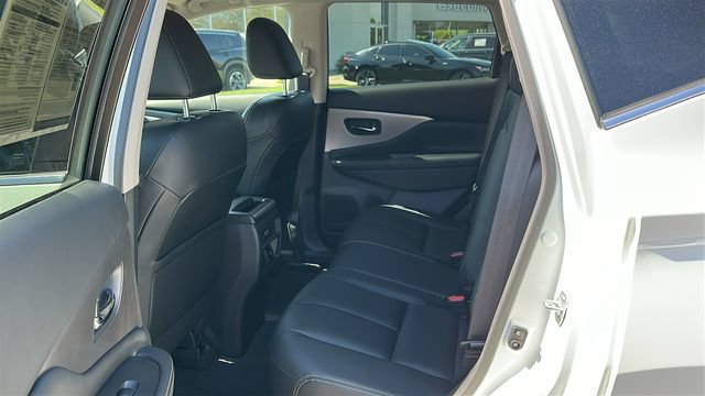 Certified 2024 Nissan Murano SV w/ SV Midnight Edition Package AWD/4WD image 22