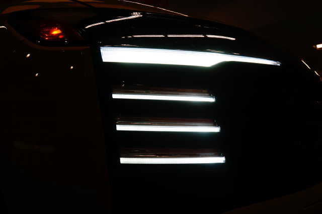 Used 2025 Nissan Kicks SR w/ Illumination Package AWD/4WD image 61