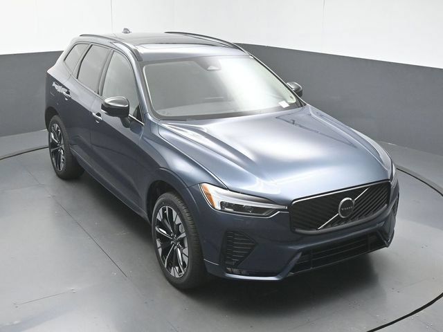 New 2027 Volvo XC60 B5 Plus AWD/4WD image 41