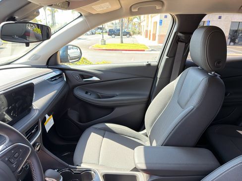 New 2026 Buick Encore GX Preferred FWD image 15