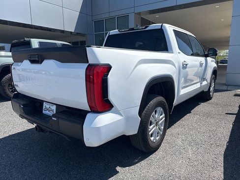Used 2024 Toyota Tundra SR5 w/ SR5 Premium Package image 10