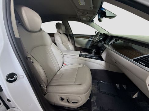 Used 2016 Hyundai Genesis 3.8 w/ Option Group 02 image 29