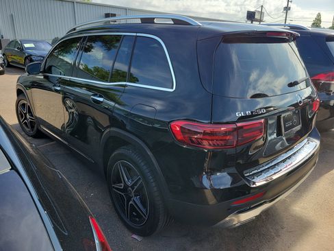 Certified 2024 Mercedes-Benz GLB 250 image 4