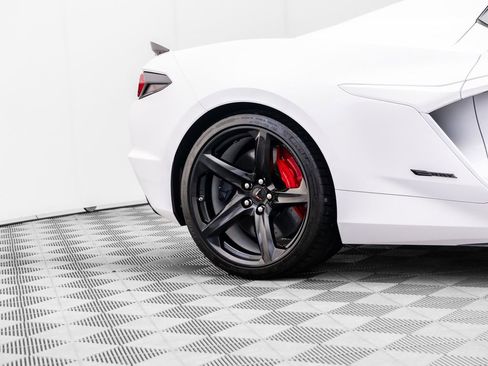 Used 2024 Chevrolet Corvette E-Ray w/ ZER Performance Package AWD/4WD image 36