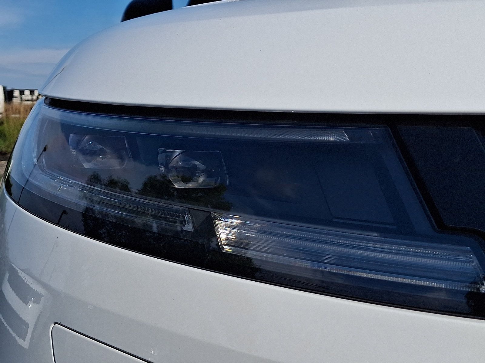 New 2026 Land Rover Range Rover Sport Dynamic SE AWD/4WD image 6