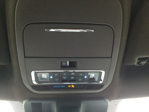 Used 2024 Ford F150 King Ranch image 13