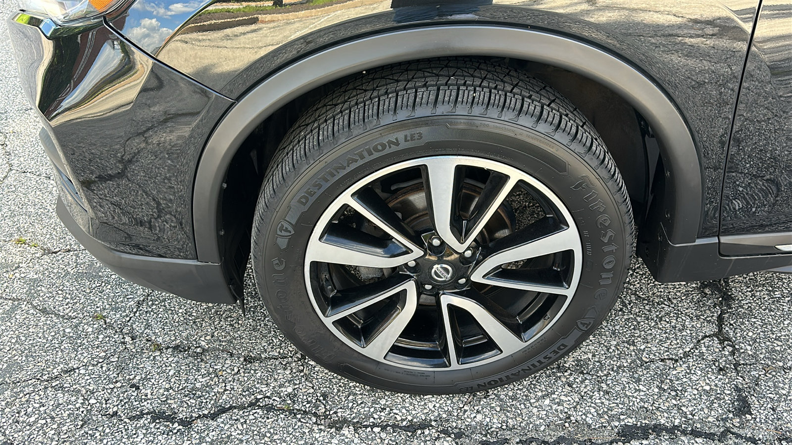Used 2019 Nissan Rogue SL AWD/4WD image 9