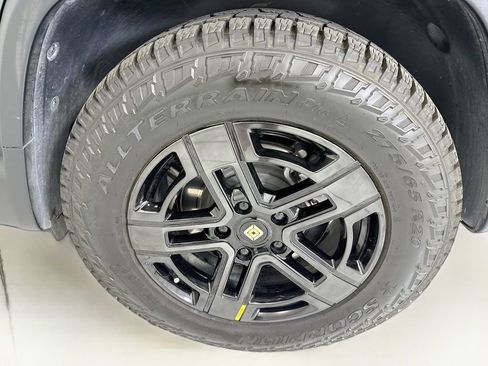 Used 2023 Rivian R1T Adventure AWD/4WD image 31