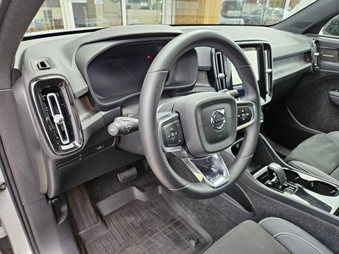 Certified 2023 Volvo C40 P8 Recharge Ultimate w/ Protection Package Premier image 20