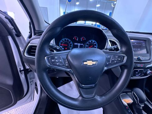 Used 2024 Chevrolet Equinox LS w/ Driver Confidence II Package image 15