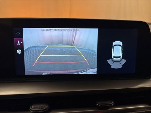 Certified 2024 Kia Telluride S image 18