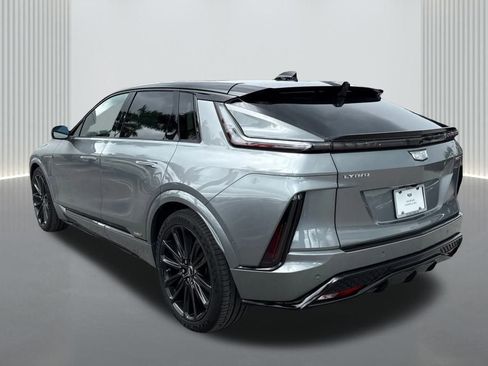 New 2026 Cadillac Lyriq V image 7