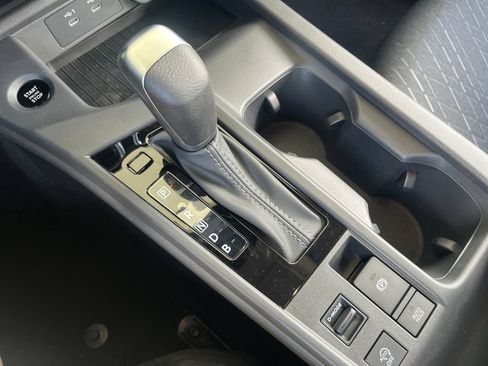 New 2026 Nissan Sentra SV w/ Floor Mat Package FWD image 21