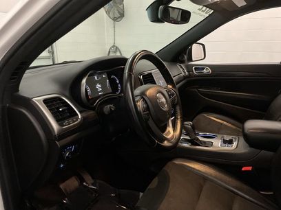 Used 2022 Jeep Grand Cherokee Laredo X