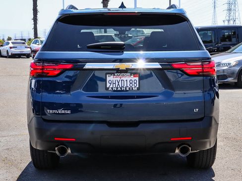 Used 2023 Chevrolet Traverse LT FWD image 8
