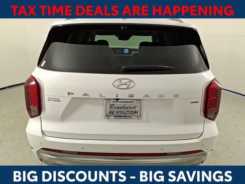 Used 2024 Hyundai Palisade Calligraphy image 6