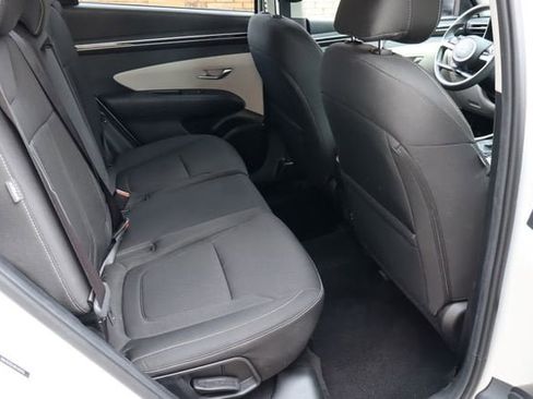 Used 2024 Hyundai Tucson SEL FWD image 18
