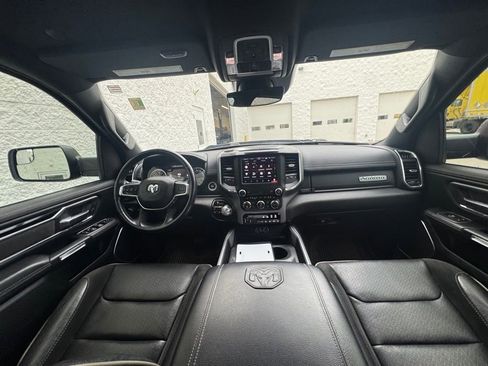 Used 2022 RAM 1500 Laramie w/ Sport Appearance Package AWD/4WD image 12
