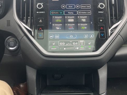 Used 2025 Subaru Ascent Onyx Edition AWD/4WD image 29