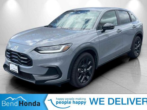 Used 2024 Honda HR-V Sport image 1