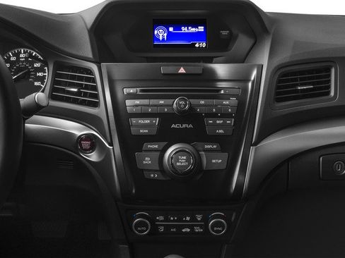 Used 2016 Acura ILX FWD image 9