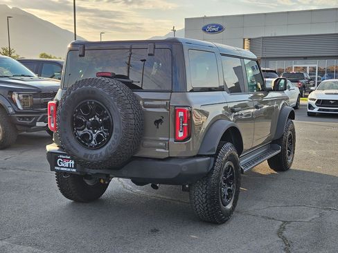 Used 2025 Ford Bronco Outer Banks w/ Sasquatch Package AWD/4WD image 12
