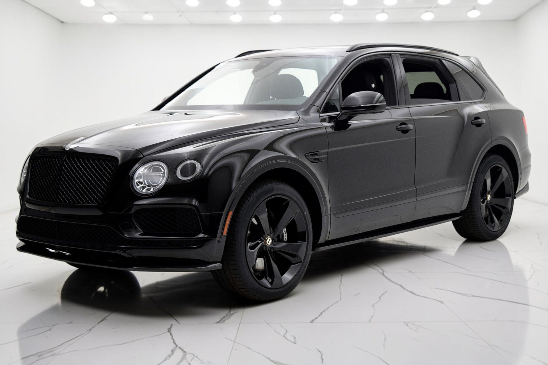 Used 2019 Bentley Bentayga AWD/4WD image 13