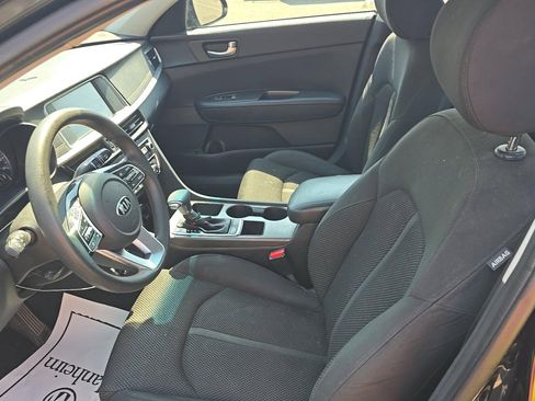 Used 2020 Kia Optima LX image 6