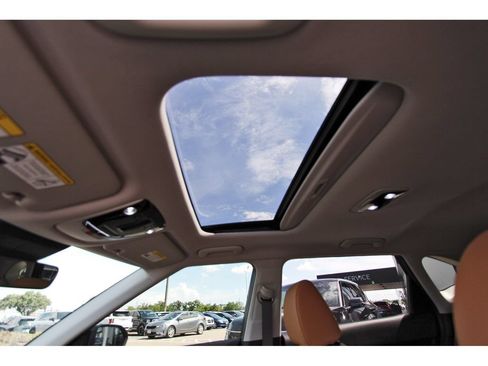 Used 2026 Kia Seltos EX w/ EX Sunroof Package FWD image 32
