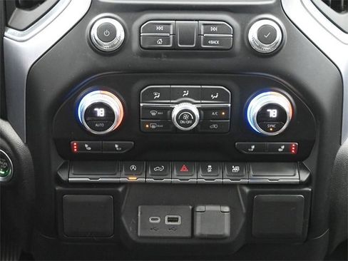Used 2020 GMC Sierra 1500 Elevation w/ Elevation Value Package image 24