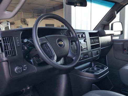Used 2022 Chevrolet Express 2500 w/ Driver Convenience Package RWD image 13