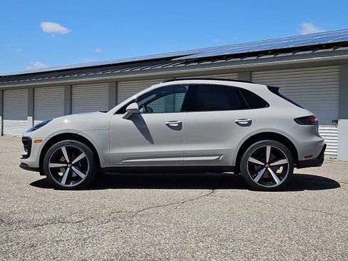 New 2026 Porsche Macan AWD/4WD image 2
