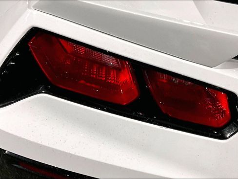 Used 2015 Chevrolet Corvette Z51 3LT w/ 3LT Preferred Equipment Group image 28