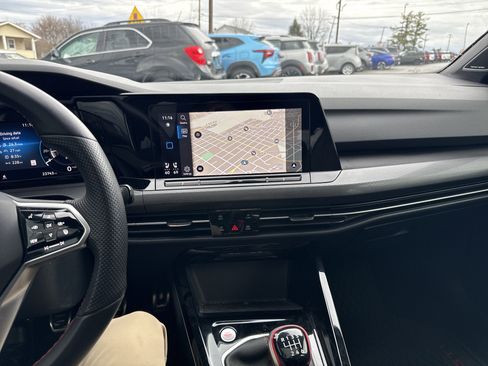 Used 2023 Volkswagen GTI Autobahn image 21