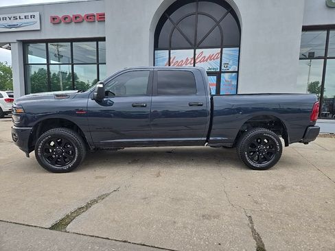 Used 2026 RAM 2500 Big Horn AWD/4WD image 5