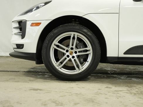 Certified 2021 Porsche Macan image 44