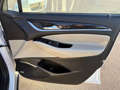 Used 2019 Buick Enclave Premium w/ Experience Buick Package AWD/4WD image 24