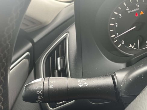 Used 2019 INFINITI Q50 Luxe w/ Essential Package (3.0T Luxe) RWD image 22