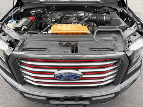 Used 2016 Ford F150 Lariat w/ Equipment Group 502A Luxury AWD/4WD image 41