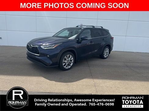 Used 2020 Toyota Highlander Limited image 1