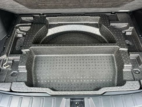 Used 2024 Subaru Forester Touring AWD/4WD image 27