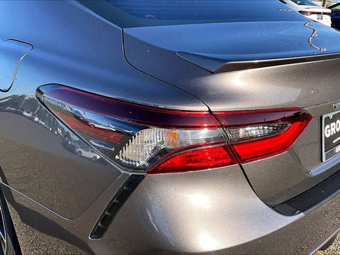 Used 2024 Toyota Camry SE w/ Audio Upgrade Package FWD image 28