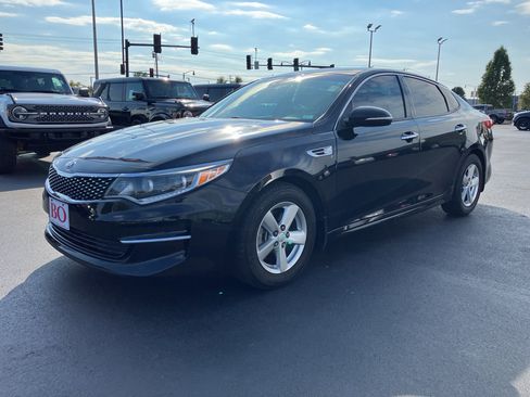 Used 2018 Kia Optima EX image 5