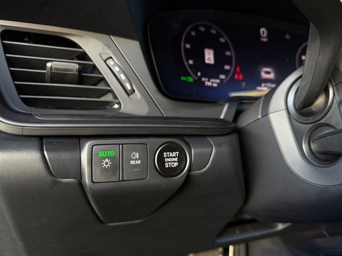 Used 2025 Porsche 911 Carrera GTS image 38