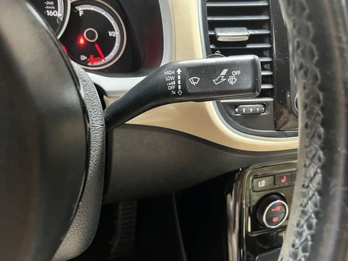 Used 2019 Volkswagen Beetle 2.0T Final Edition SEL FWD image 14