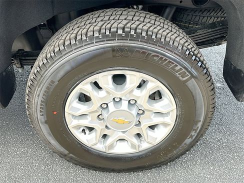 New 2025 Chevrolet Silverado 2500 LTZ w/ LTZ Convenience Package image 20